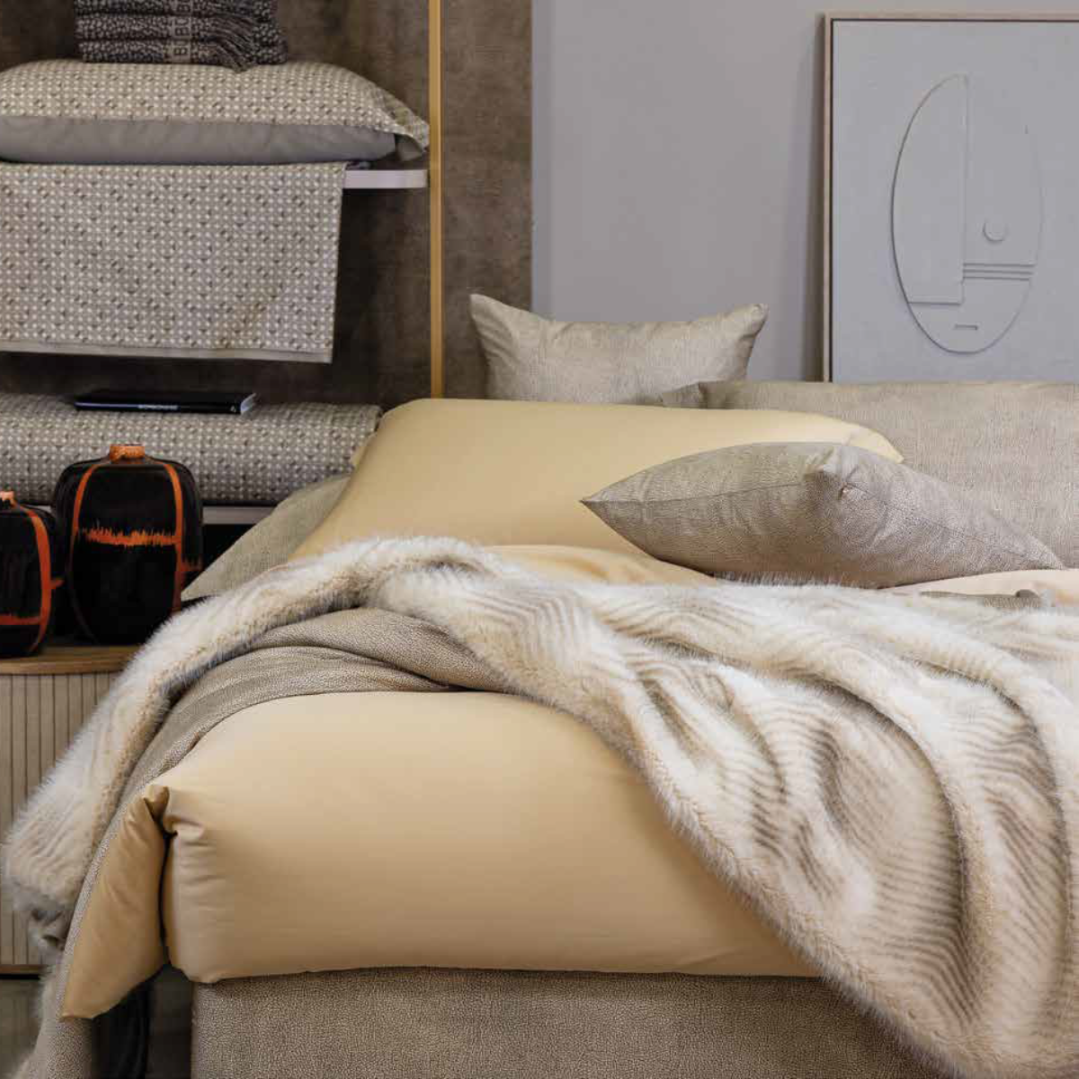 Ambientazione della collezione Borbonese Luce in camera da letto