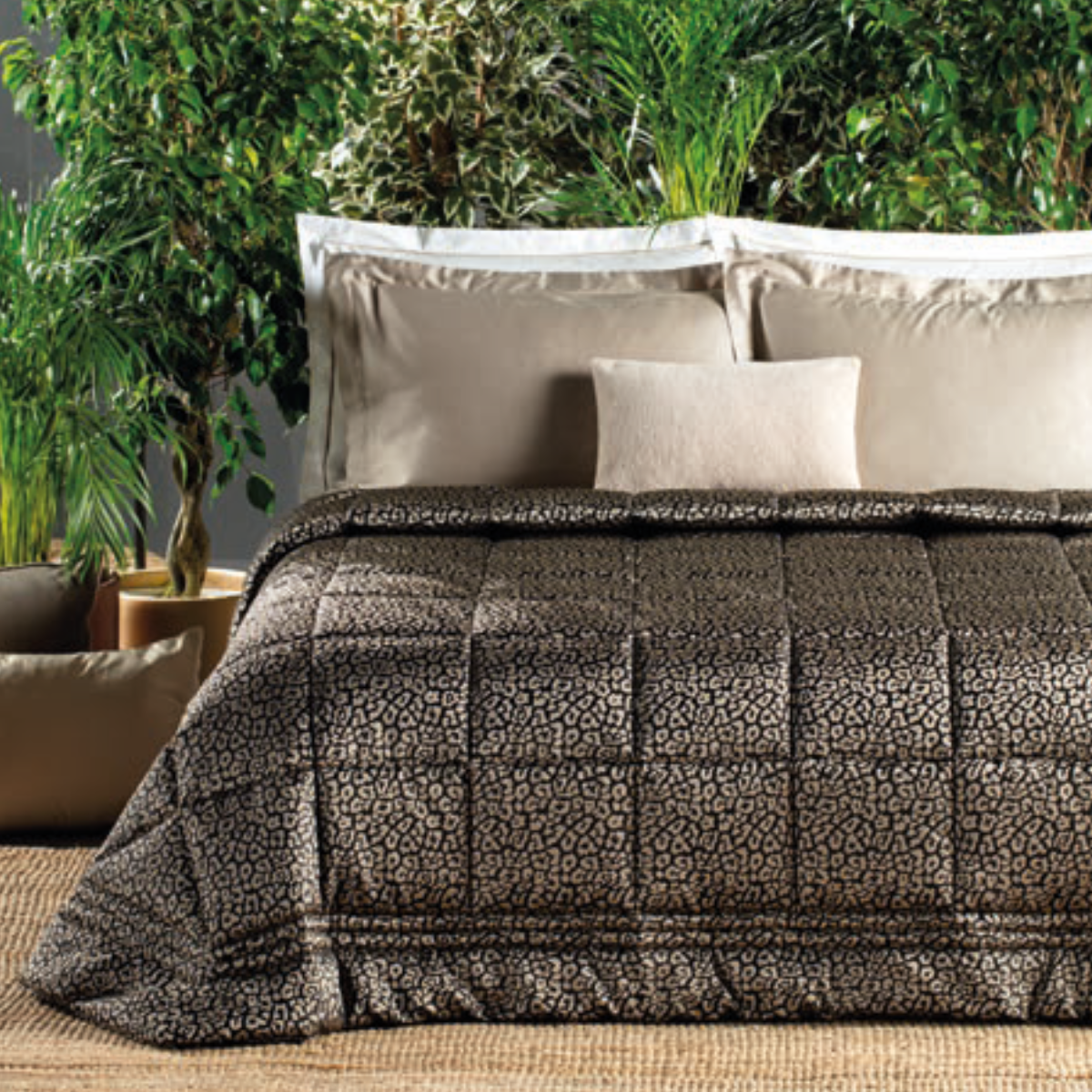 Trapunta Matrimoniale Jacquard Leopard Reever