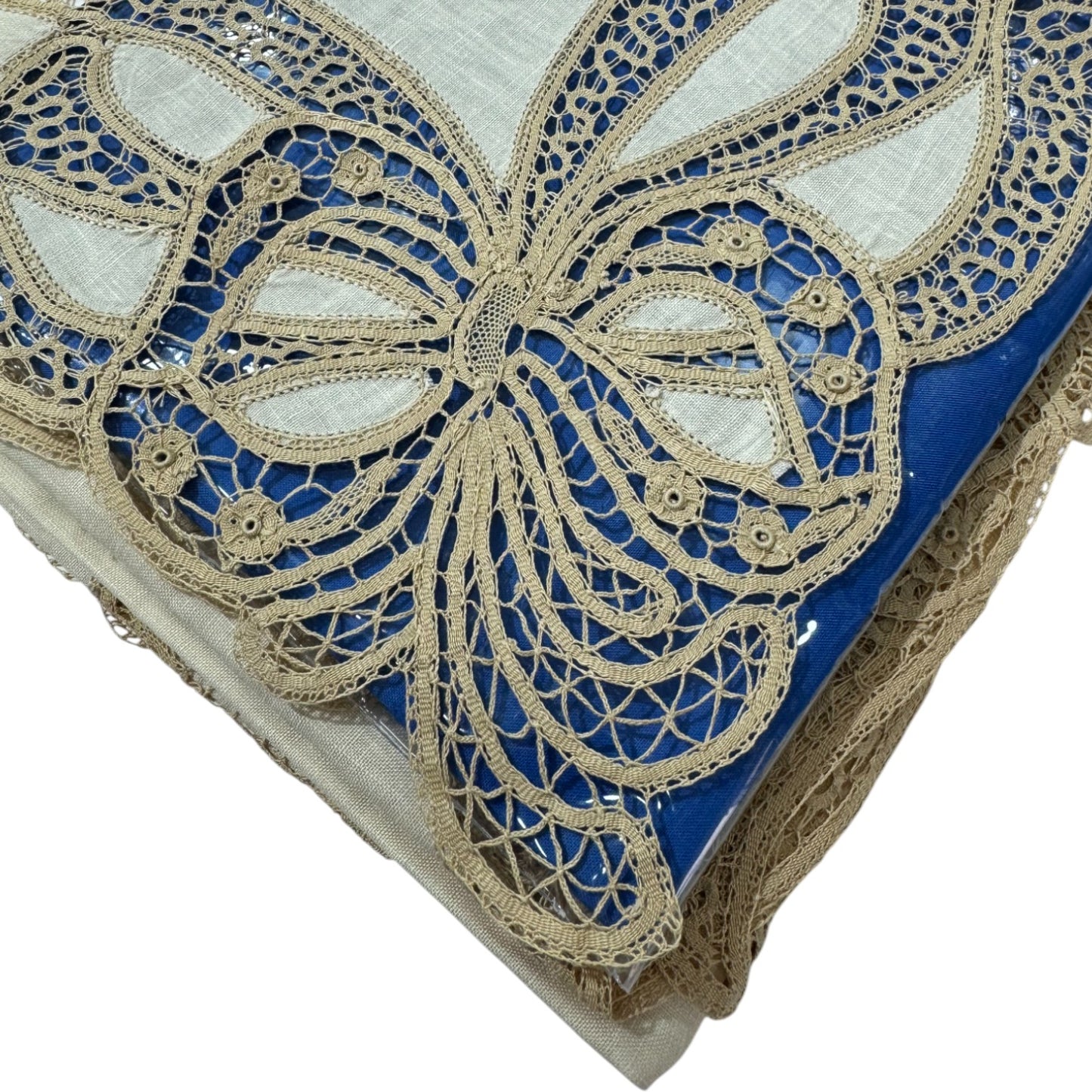 Tovaglia 12 posti Fiocco in lino e cantù di Lino Lietti 1911