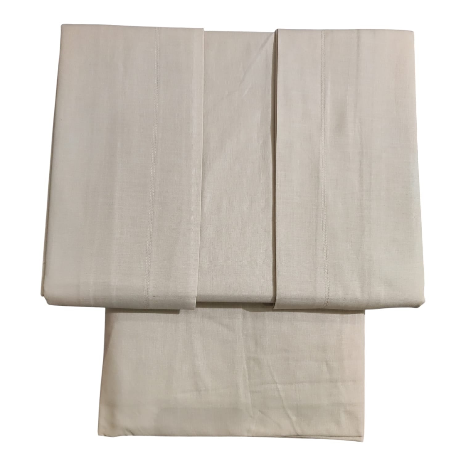 Completo lenzuola 2 posti Gioia Neìth in 100% puro cotone 144 TC tinta unita con sotto con angoli e federe a 3 volants