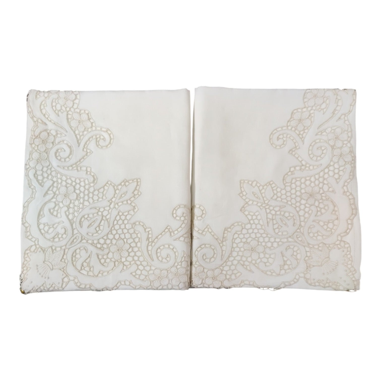Parure 2 posti J28 Medì in puro lino con lavorazione intaglio elegante per letto matrimoniale