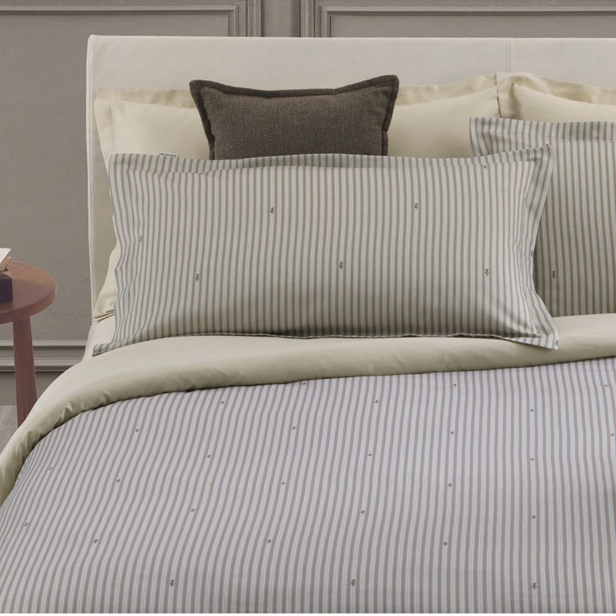 Trapunta Matrimoniale Straight Trussardi