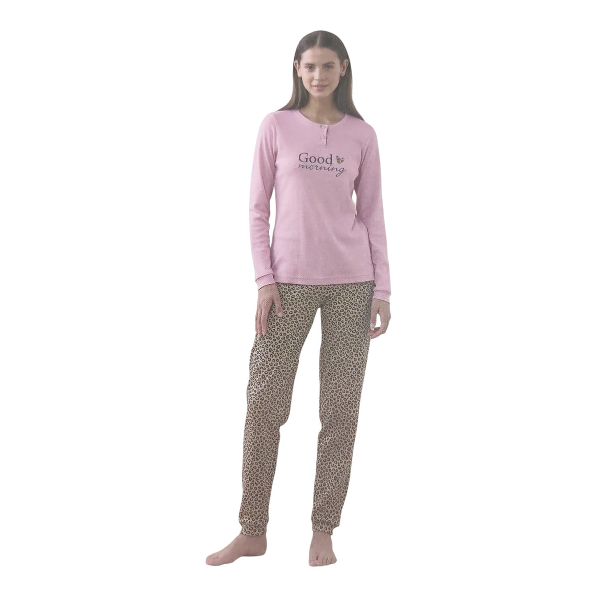 Pigiama donna Noi di Notte in caldo cotone rosa polvere indossato