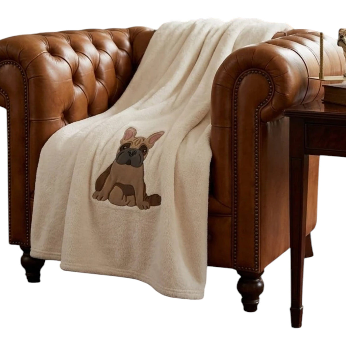 Plaid con bulldog Maryplaid drappeggiato su una poltrona